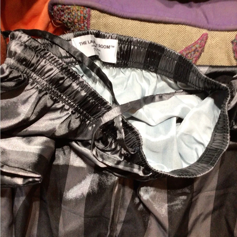 NEW! Rare the laundry room Striped Satin& Pants Set with Flame Heart Appliqué